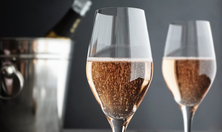 SPARKLING TASTE