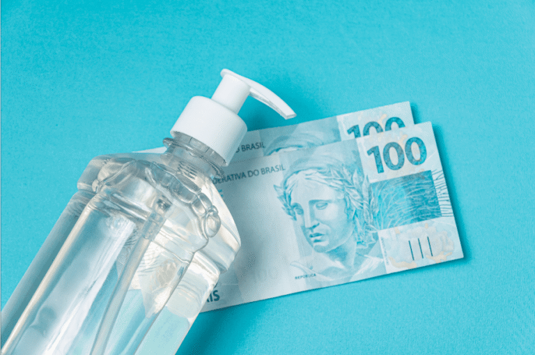 Aprende a desinfectar el dinero