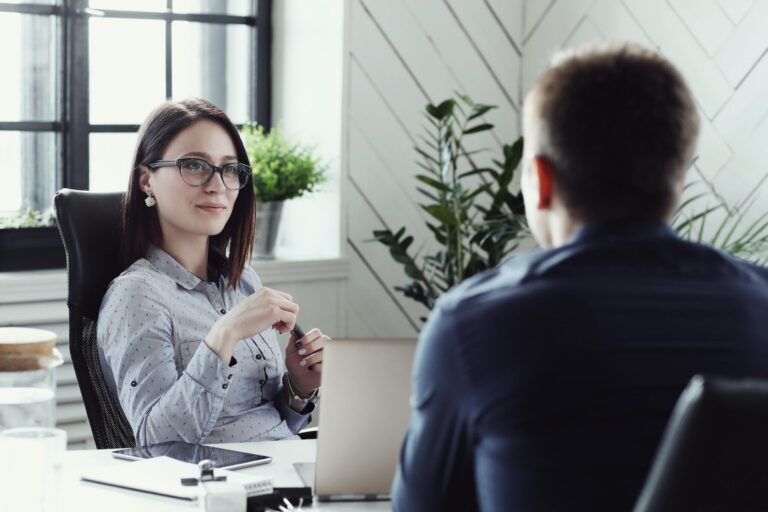 5 claves para ejercer el liderazgo a distancia