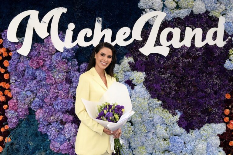 LA EXMISS VENEZUELA LANZA SU LIBRO EN LA HACIENDA DE LO MORALES