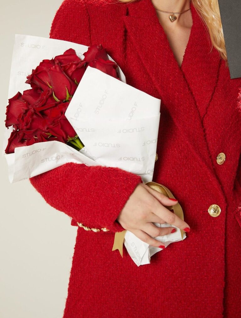 STUDIO F presenta su Colección de San Valentín, una Celebración del Amor en Rojo Intenso