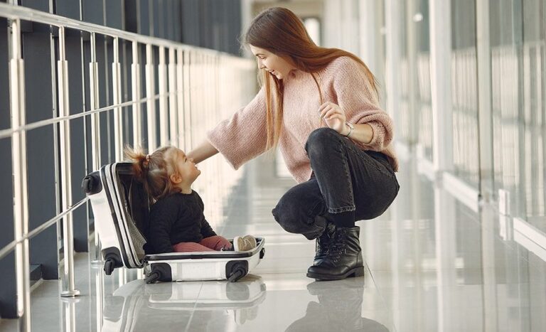 Reglas básicas para viajar con Bebés