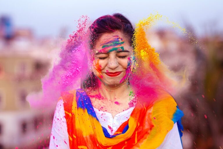 FESTIVAL HOLI PARA ELLAS
