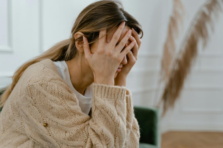 Cortisol alto: Guía definitiva de hábitos y nutrición para equilibrar tus hormonas