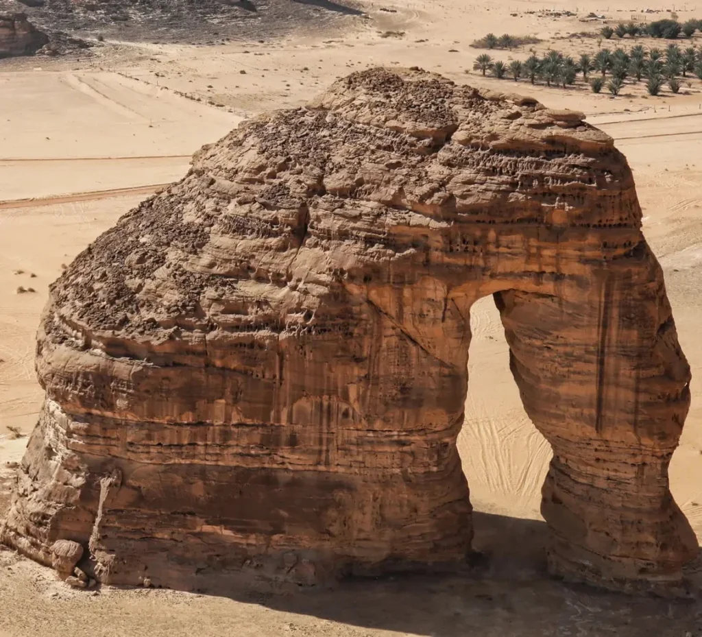 AlUla_ un viaje entre piedra, historia y silencio7